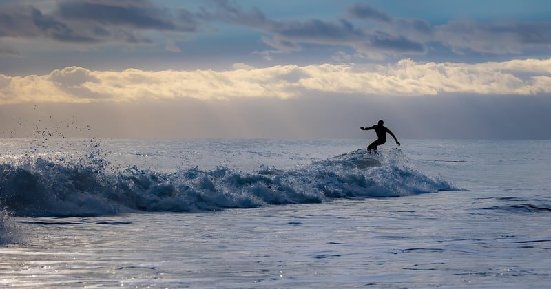 Sponsoring et partenariats : les nouvelles vagues du surf professionnel